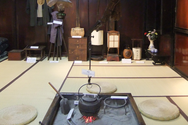 湯沢町歴史民俗資料館｢雪国館｣