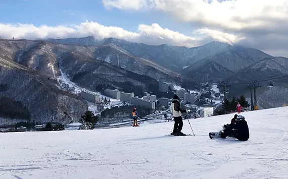 苗場・かぐらスキー場